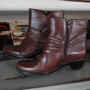 Clarks Bendables Wish Mood Brown Leather Ankle Boot Size 7.5